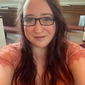 Meet your Posher, Abigail